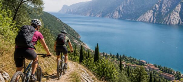 Aktivurlaub am Gardasee: Wo Bewegung nicht erst am Seeufer beginnt
